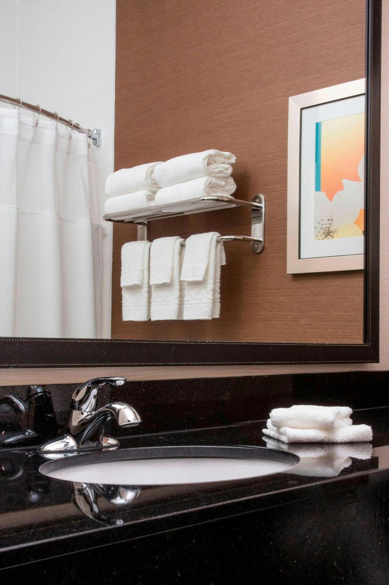 Fairfield Inn & Suites By Marriott Квінсі Екстер'єр фото